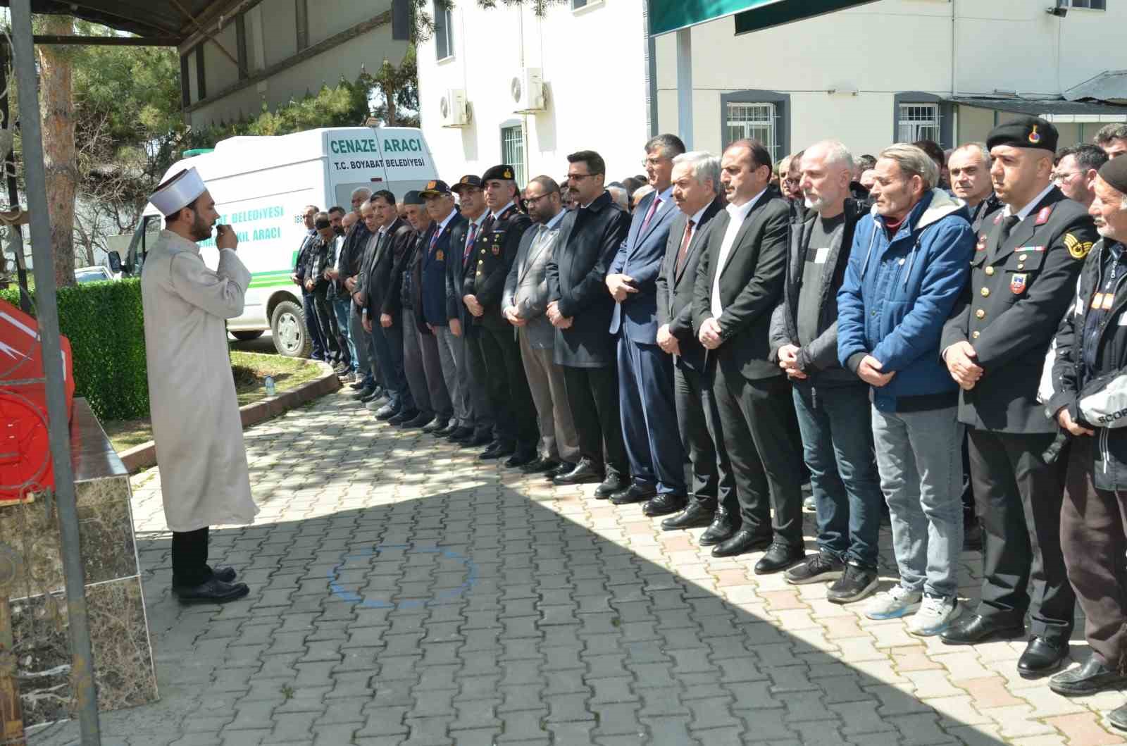 kibris gazisi askeri torenle son yolculuguna ugurlandi 1 LUivSMFp