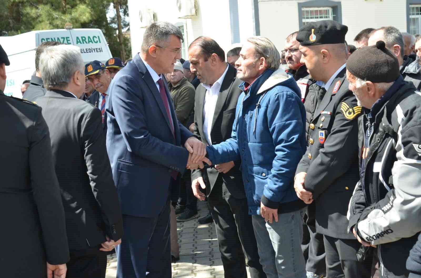 kibris gazisi askeri torenle son yolculuguna ugurlandi 2 peRs9plQ