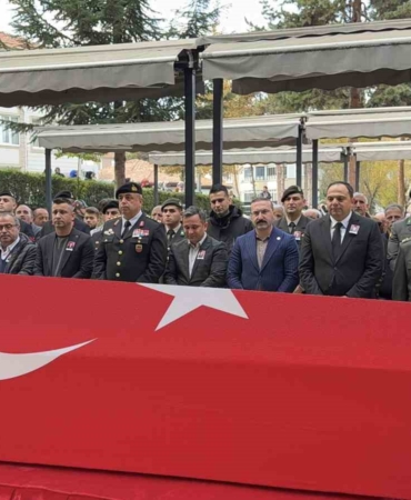 kibris-gazisi-memleketinde-son-yolculuguna-ugurlandi-bDAflcKb.jpg