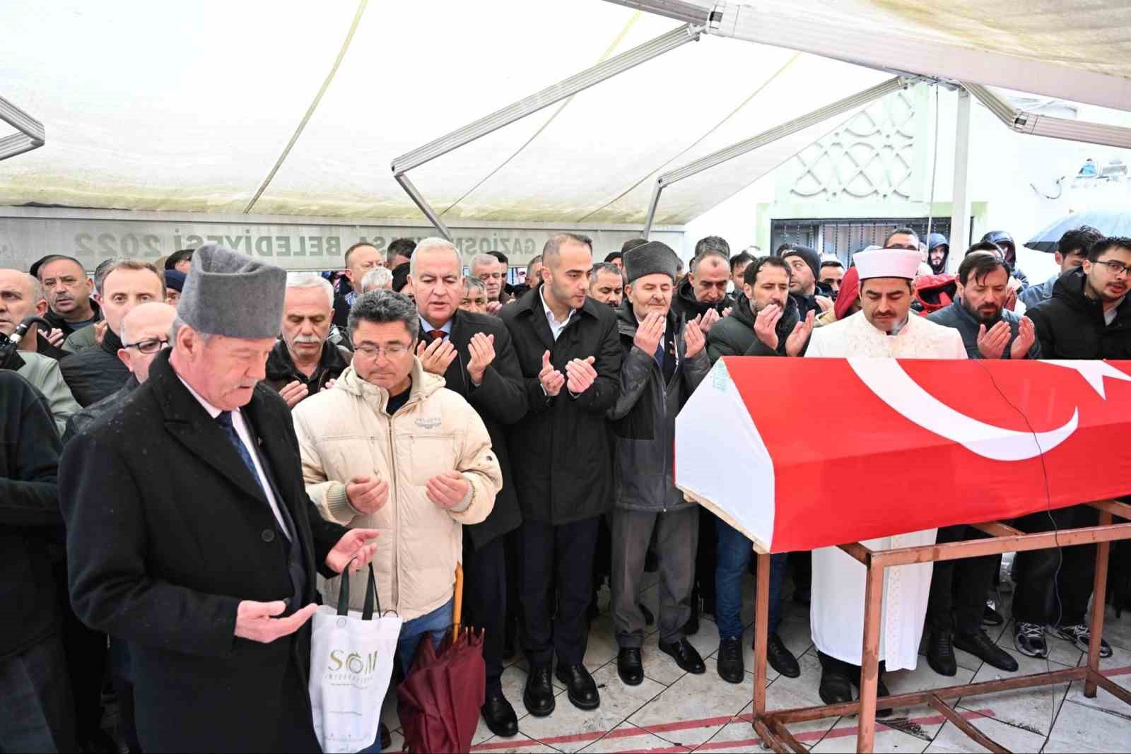 kibris gazisi sabri aslan son yolculuguna ugurlandi 2 fg5leUFd