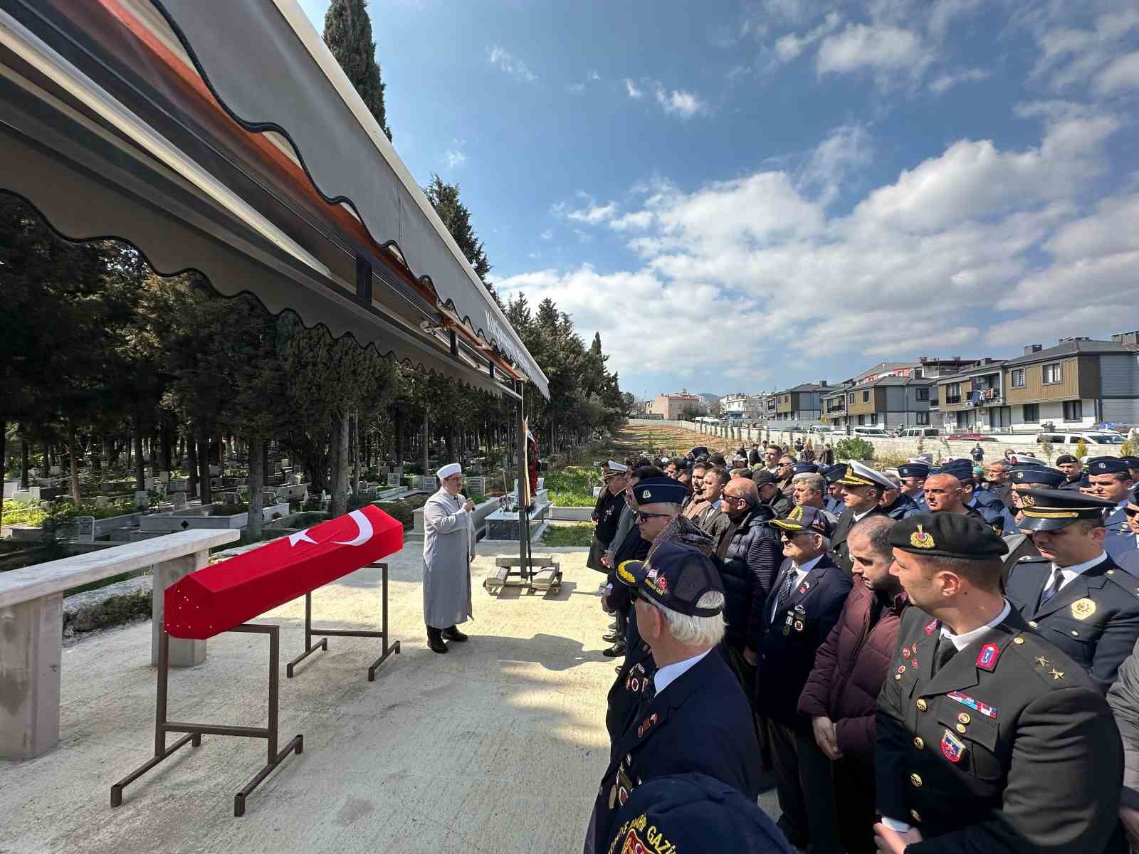 kibris gazisi son yolculuguna ugurlandi 3