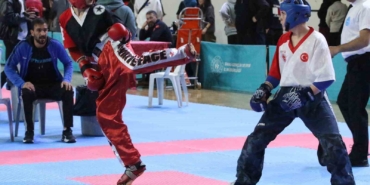 kick-boks-turkiye-birinciliginin-acilis-seremonisi-yapildi-Uy49DwGe.jpg