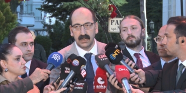 kilicdaroglunun-basin-danismani-kilicdaroglu-en-uygun-zamanda-partiyi-kurultaya-goturmekle-ilgili-niyetini-ozele-iletti-9SzSX4UK.jpg