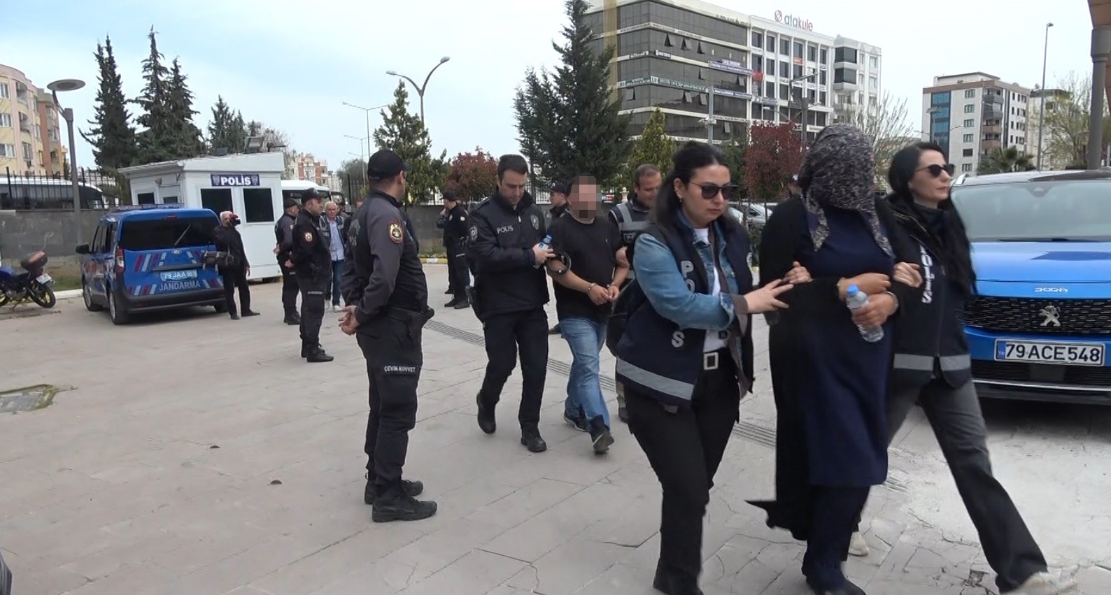 kilis merkezli 9 ilde siber bahis operasyonu 35 gozalti 23 tutuklama 0 cF5OPwhR