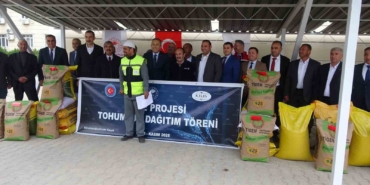 kiliste-737-ton-sertifikali-tohum-dagitildi-W5uSYK6w.jpg