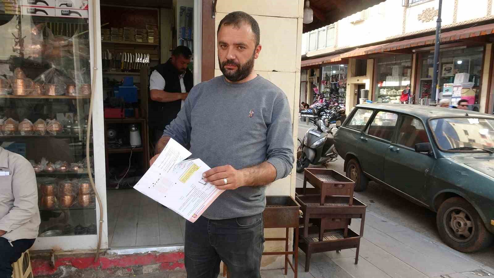Kilis’te bayram öncesi bıçak bileme mesaisi başladı 4 kiliste bayram oncesi bicak bileme mesaisi basladi 0 sVgtCyni