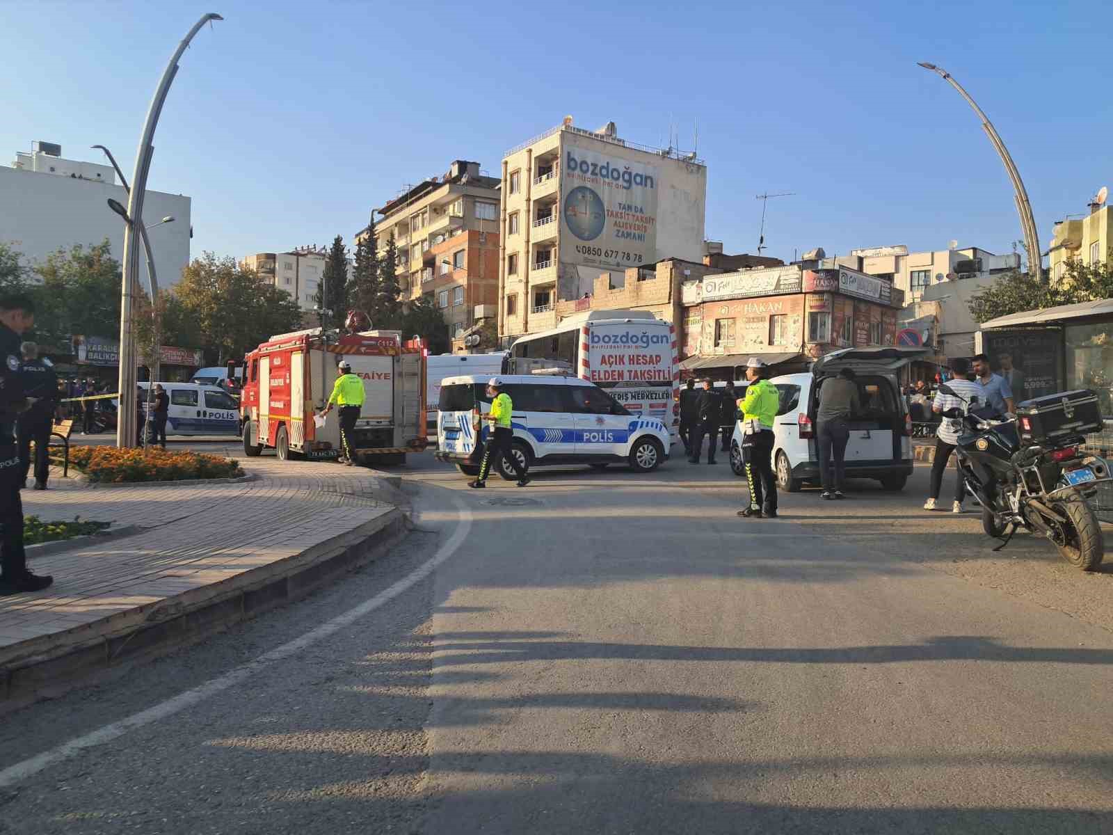 kiliste halk otobusunun carptigi yaya hayatini kaybetti 4 pAUKU1sv