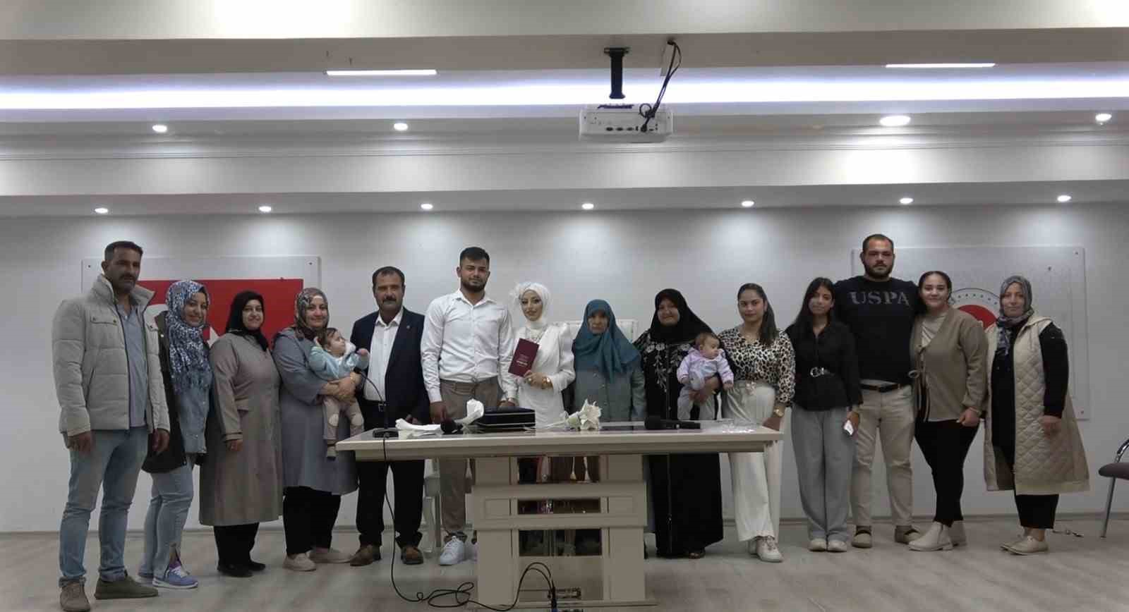 Kilis’te "İki İnsan Bir Hayat" projesi kapsamında nikah töreni gerçekleşti 7 kiliste iki insan bir hayat projesi kapsaminda nikah toreni gerceklesti 3 QiBFZXkH