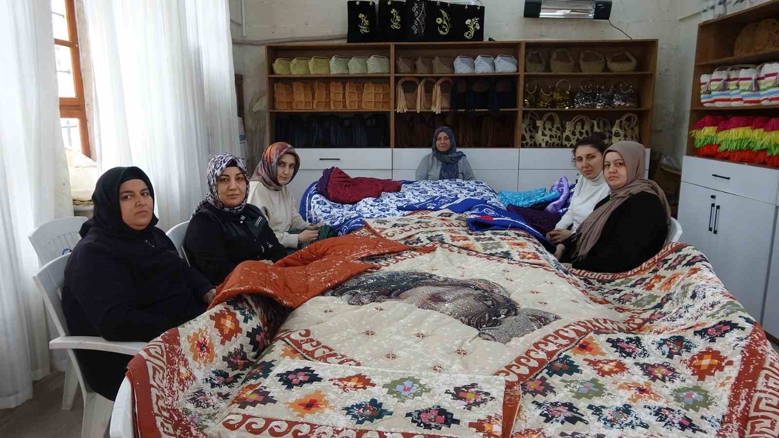 kiliste kadinlarin el emegiyle yorgancilik yeniden canlaniyor 1 UUYI1WT7