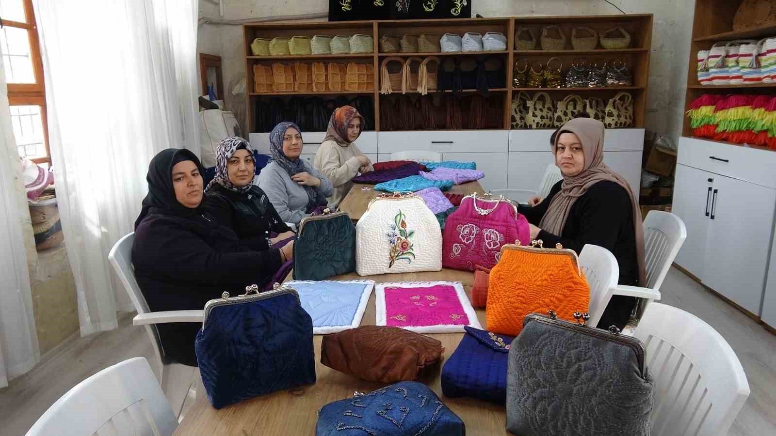 kiliste kadinlarin el emegiyle yorgancilik yeniden canlaniyor 3 dvy5iugp