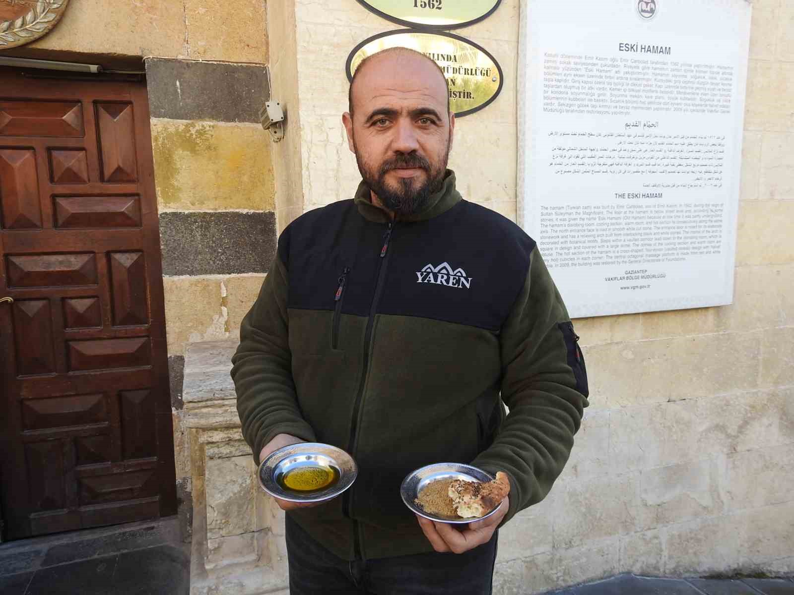 kiliste kahvalti zahter ve zeytinyagiyla basliyor 3 HWk3enPf