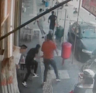 kiliste-kebapcida-silahli-ve-bicakli-kavga-1-yarali-x7Ah7Q6b.jpg