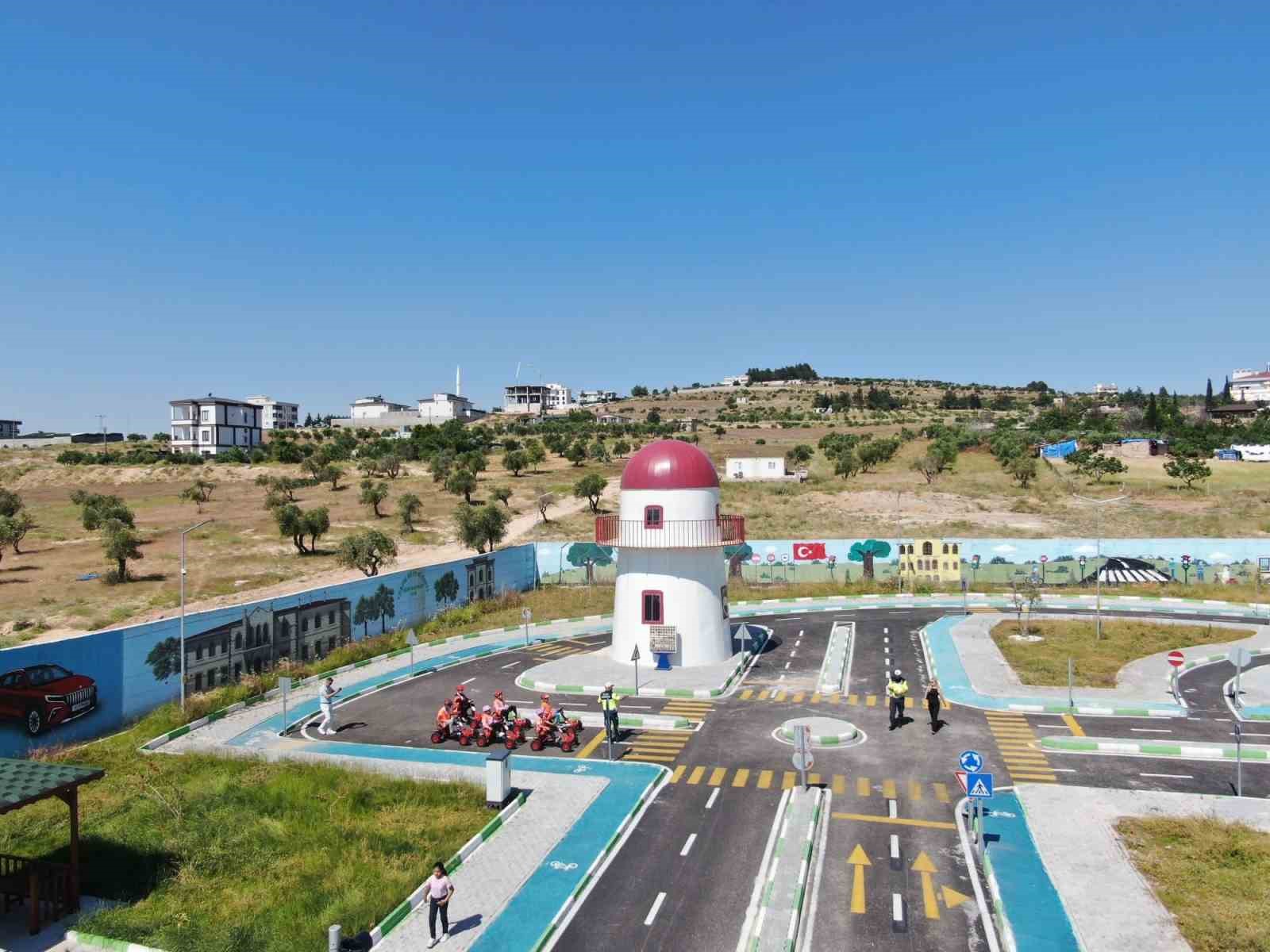 kiliste minik ogrencilere trafik egitimi 0 NsQXdrhm