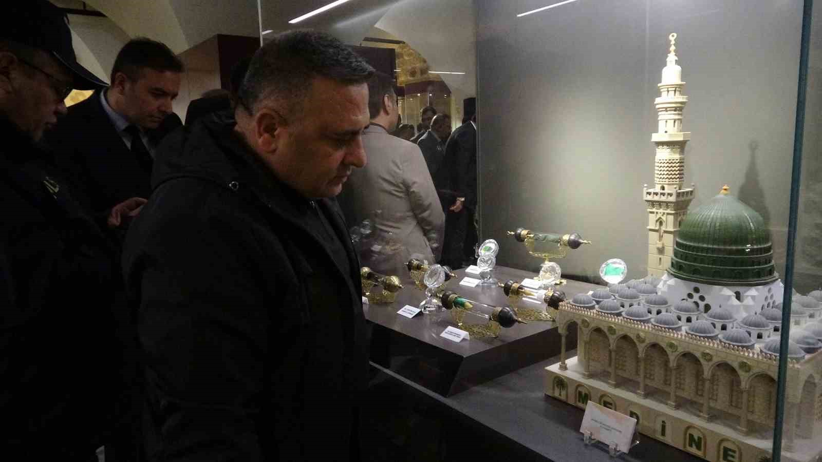 kiliste mukaddes emanetler sergisi ziyarete acildi 0 ahgORLyi