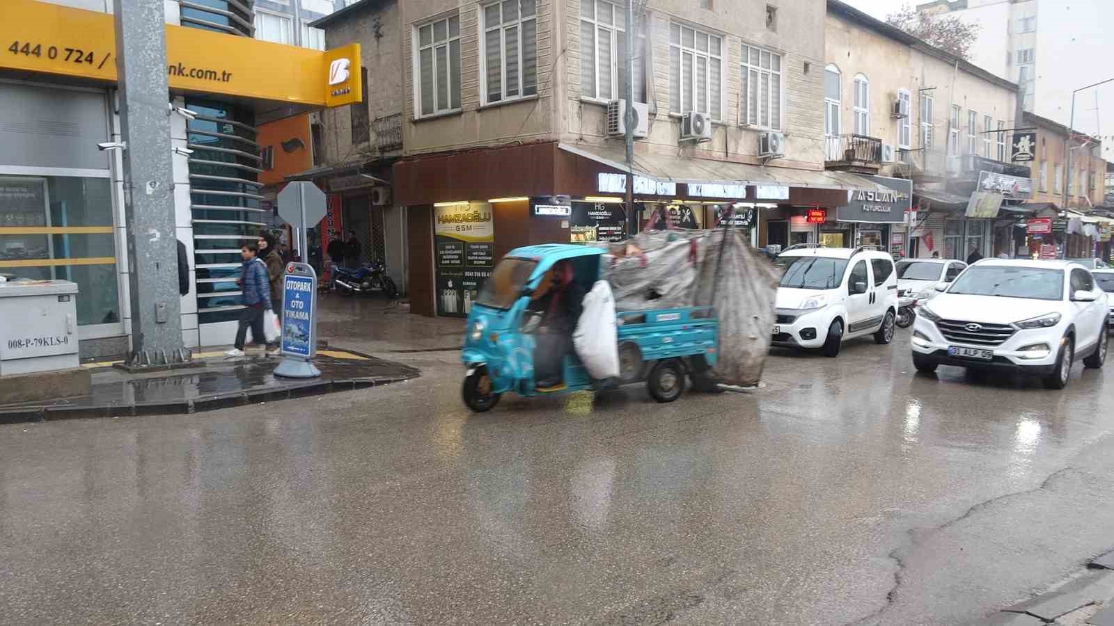 kiliste yagis etkili oluyor 2 i1HKNM6S