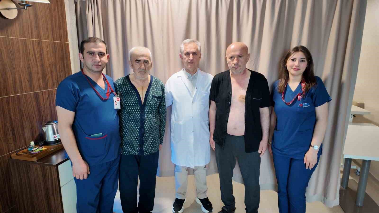 Kilometrelerce uzaklıktan Denizli’ye gelen 2 hasta başarılı bypass ameliyatlarıyla sağlığına kavuştu 4 kilometrelerce uzakliktan denizliye gelen 2 hasta basarili bypass ameliyatlariyla sagligina kavustu 0 VwdPssLi