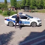 kimligi-gecersiz-cikan-ogrenci-aytye-1-dakika-kala-yetisti-aA5BbknK.jpg