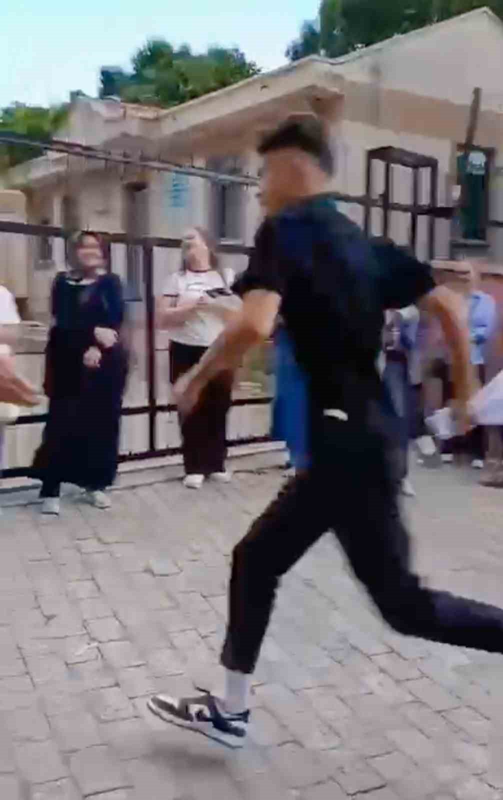 Kimliğini son anda bulan öğrenci maratoncuları aratmadı 4 kimligini son anda bulan ogrenci maratonculari aratmadi 0 m6fvCgtt