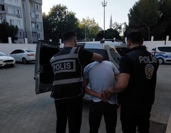kiralik-aracla-geldigi-ilcede-3-hirsizlik-olayina-karisan-supheli-yakalandi-n7lizQbF.jpg