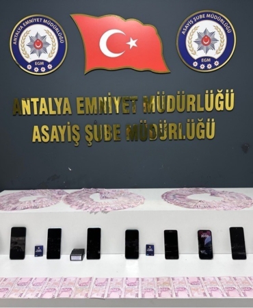 kiralik-ilaniyla-basladi-21-milyonluk-vurgunla-bitti-3-kisi-tutuklandi-hWUHTcQ8.jpg