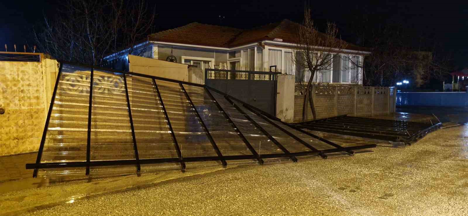 kirikkale ve corumda yagmur ve kuvvetli ruzgar etkili oldu 3 z9il6mSX