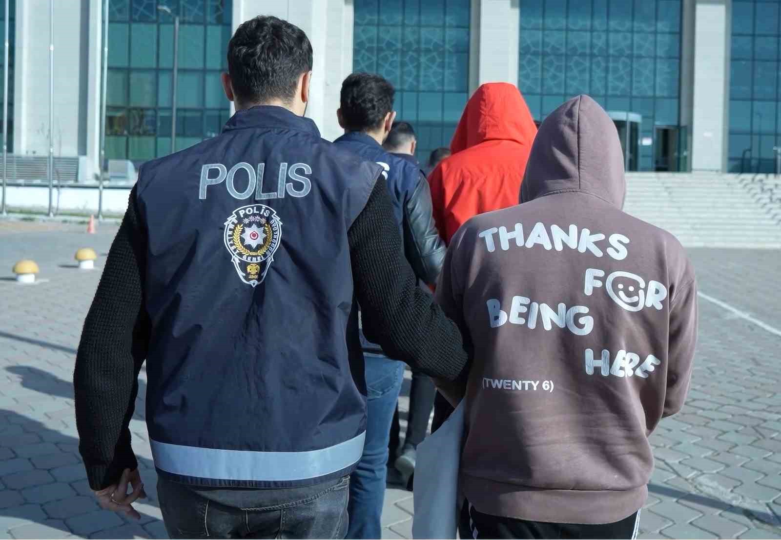 kirikkalede 14 milyar liralik yasa disi bahis vurgununa 8 gozalti 1 QptV6EqE