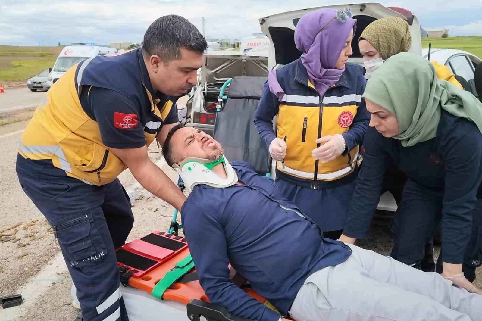 kirikkalede araclar bir aileye mezar oldu olu sayisi 3e yukseldi 6 kisinin tedavisi suruyor