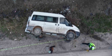 kirikkalede-isci-servisi-kamyonla-carpisti-5-yarali-WNrRbfb8.jpg