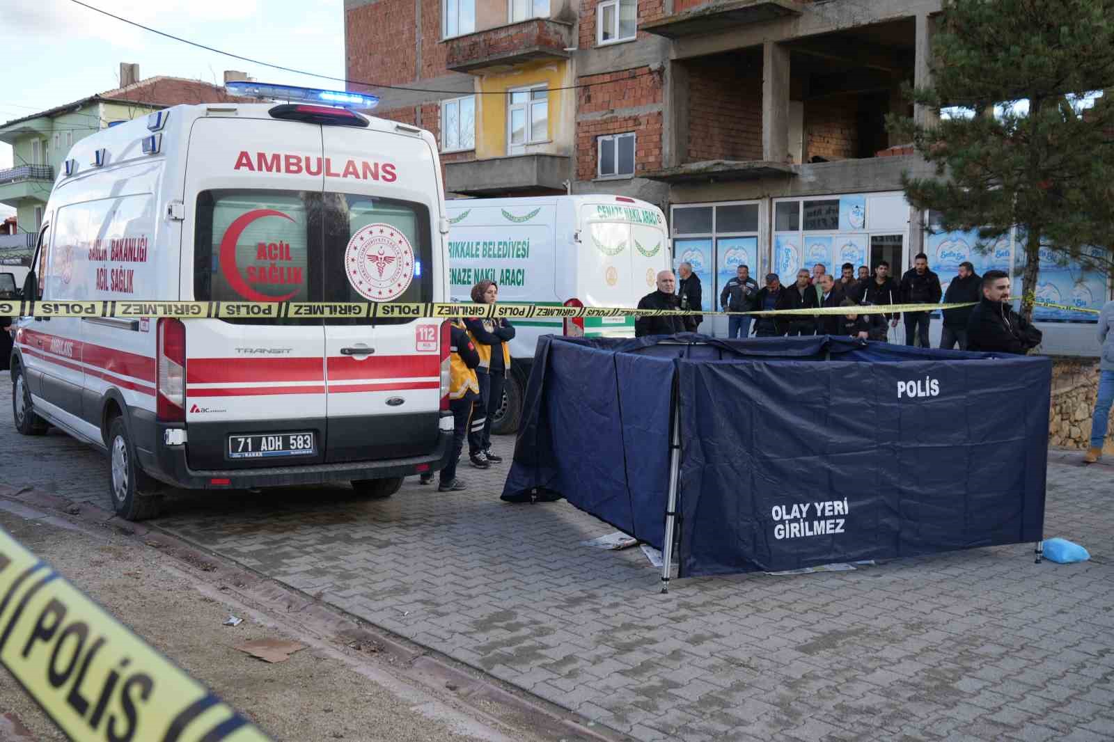 kirikkalede kamyonun carptigi yasli kadin hayatini kaybetti 6 OMTYvJHM