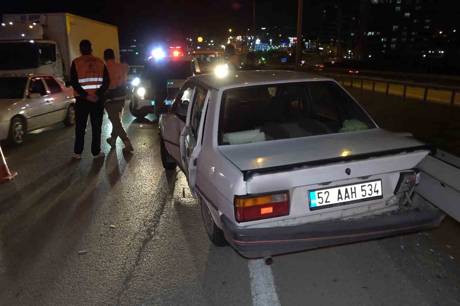 kirikkalede tir ile otomobil carpisti 3 yarali 2 7RsXXdtU
