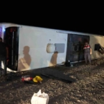 kirikkalede-yolcu-otobusu-devrildi-cok-sayida-yarali-var-IC1VRC5S.jpg