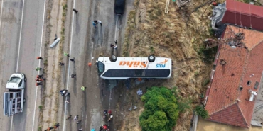 kirikkaledeki-otobus-kazasinda-olen-yolcu-ve-yaralilarin-kimlikleri-belli-oldu-vD39rbUP.jpg