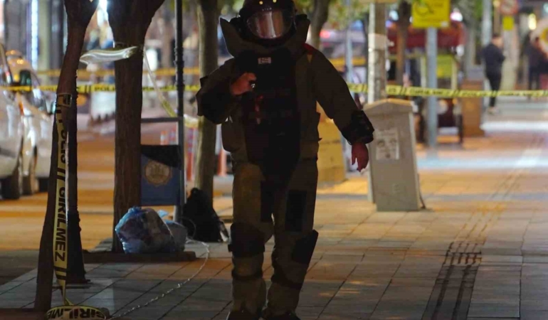 kirikkalenin-en-islek-caddesinde-supheli-paket-panigi-polis-merakli-vatandaslarla-adeta-imtihan-verdi-H5RKBZyA.jpg
