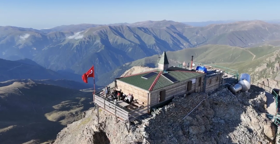 kirklar dagi mescidi cikan yanginda kul oldu 2 fgIX9hy1