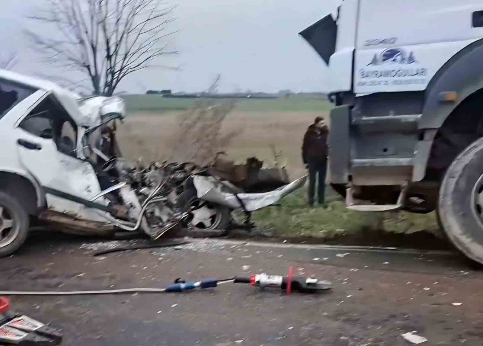 kirklarelinde feci kaza 1 olu 1 yarali 3