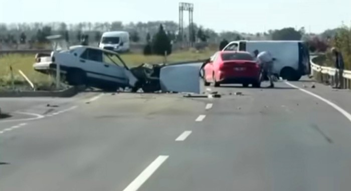 kirklarelinde trafik kazasi 4 yarali 0 j3J42hwu