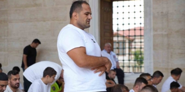 kirkpinar-pehlivanlari-er-meydanina-cikmadan-once-selimiyede-dua-etti-bZ4qPkV4.jpg