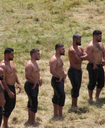 kirkpinarda-son-sampiyon-orhan-okulu-ile-ali-gurbuz-ceyrek-finalde-elendi-JZLq9txa.jpg