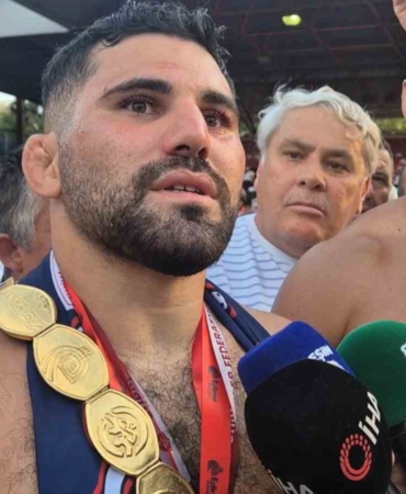 kirkpinarin-yeni-baspehlivani-erkan-tas-kendimi-ruyada-gibi-hissediyorum-HVWbyUJd.jpg