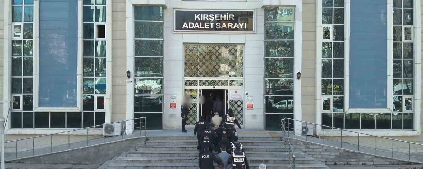 kirsehir merkezli 9 ilde suc sebekesine operasyon 18 gozalti 1 DYHZgPQB