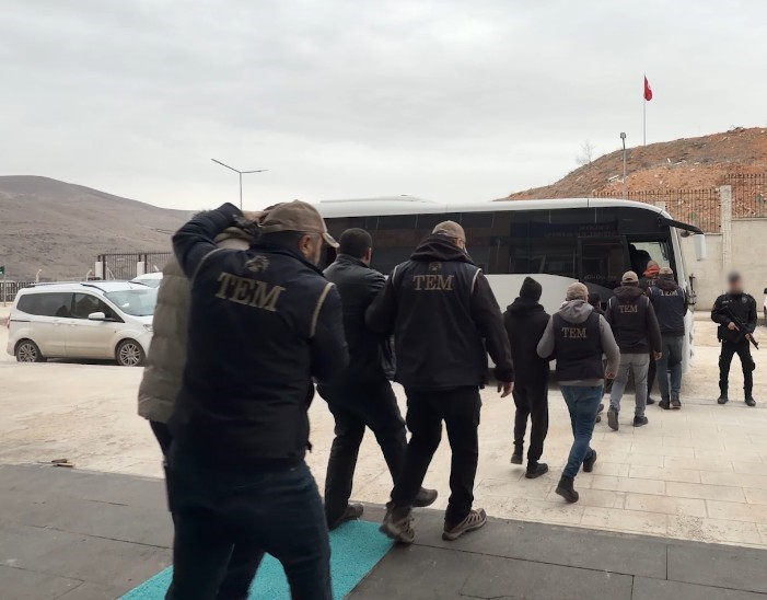 kirsehirde deas operasyonu 12 tutuklama 0 pwYbr12S
