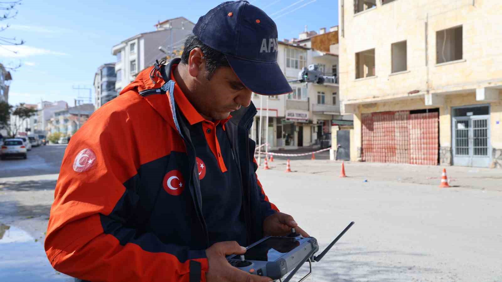kirsehirde gercegi aratmayan deprem tatbikati 1 EFGhbpMy