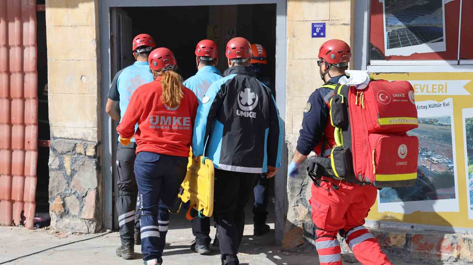 kirsehirde gercegi aratmayan deprem tatbikati 5 ubRigWvz