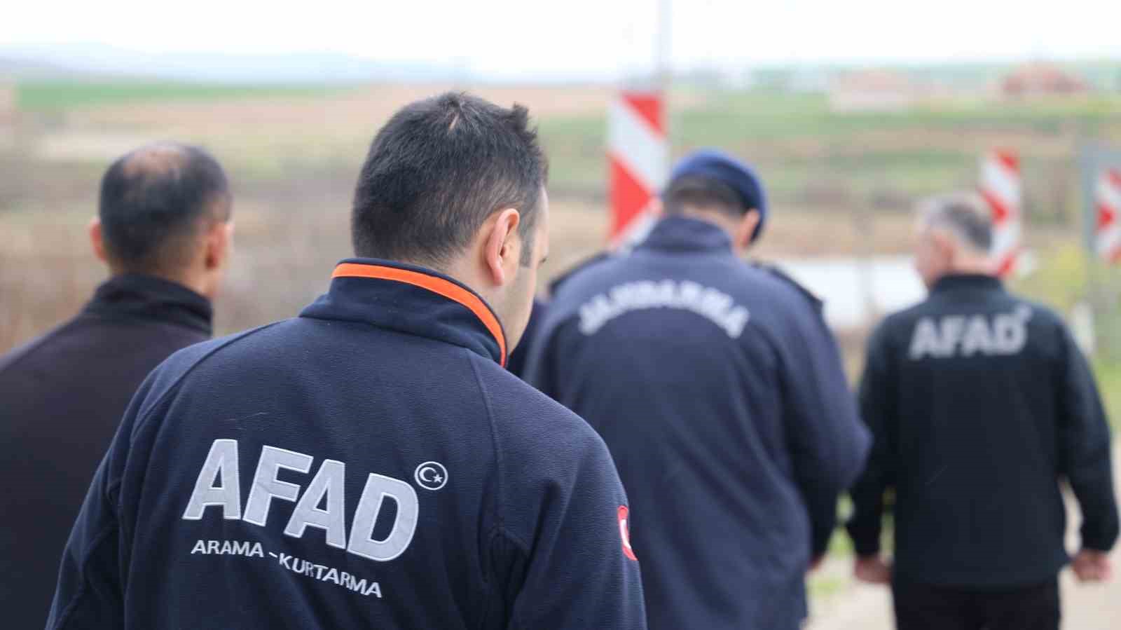 kirsehirde kayip sahis termal kamerali dronlar ile araniyor 0 UDFdYRMZ