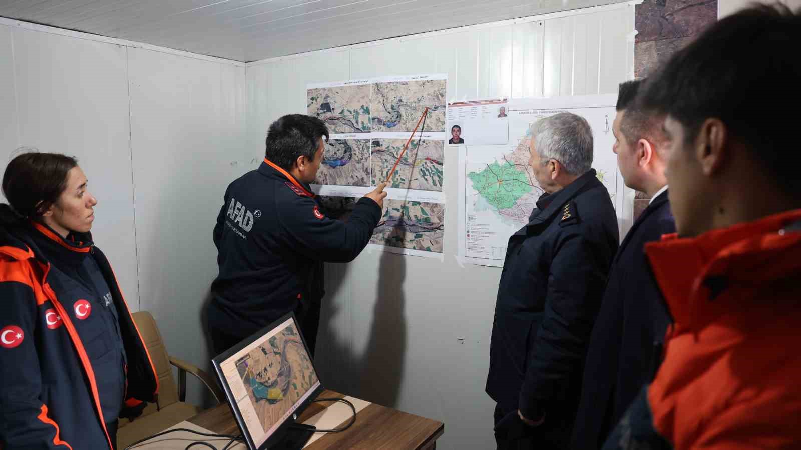 kirsehirde kayip sahis termal kamerali dronlar ile araniyor 2 b8q9bD9M