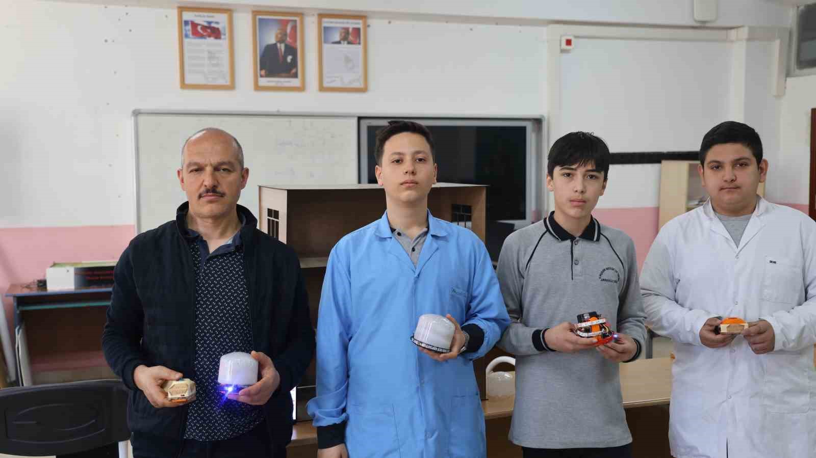 kirsehirde lise ogrencilerinden merkezi sisteme bagli olmayan yangin alarm projesi 2 scD6cpzp
