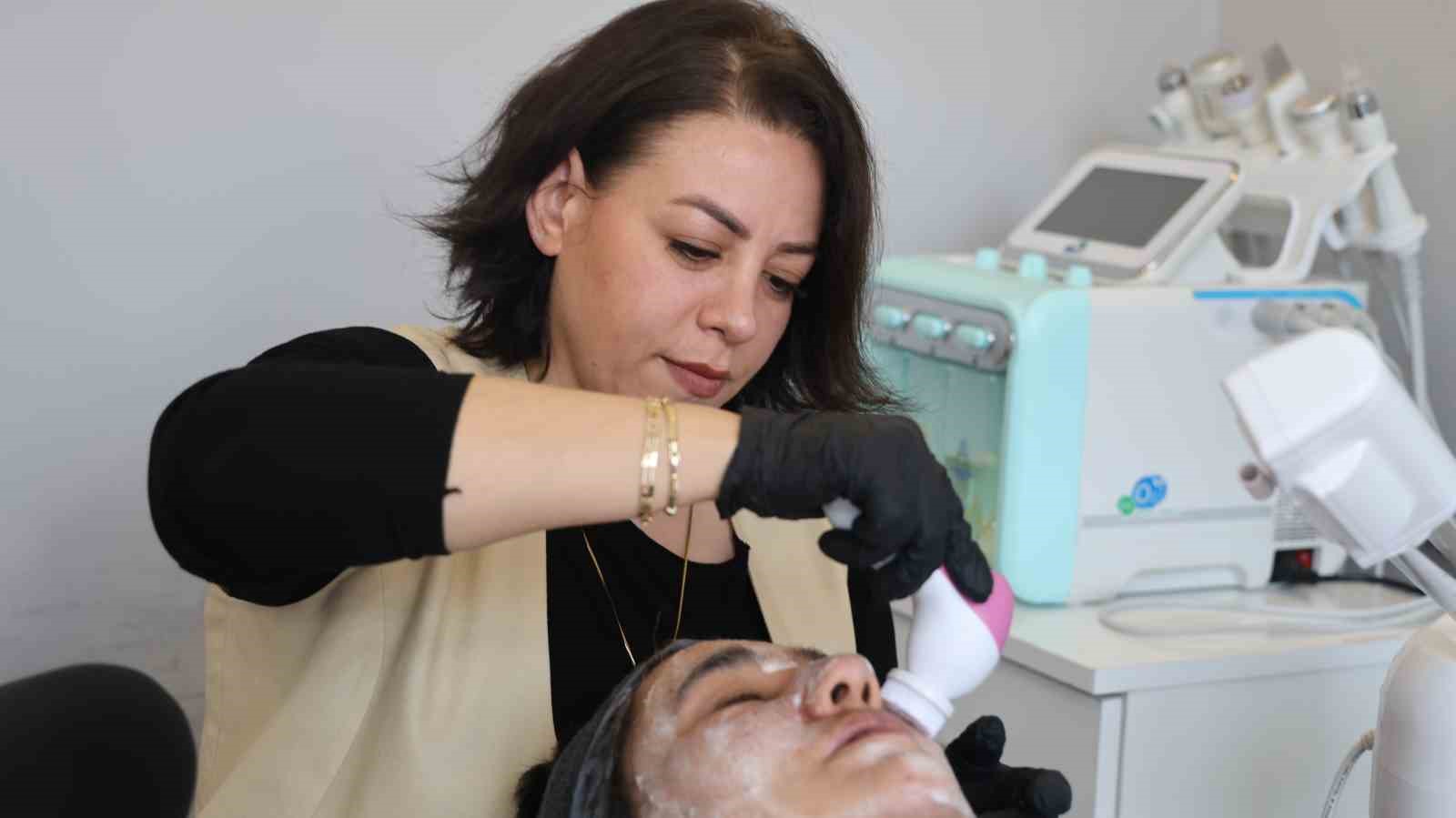 kirsehirde ozel bireylere bayram oncesi anlamli bakim destegi 2 632zpHTE