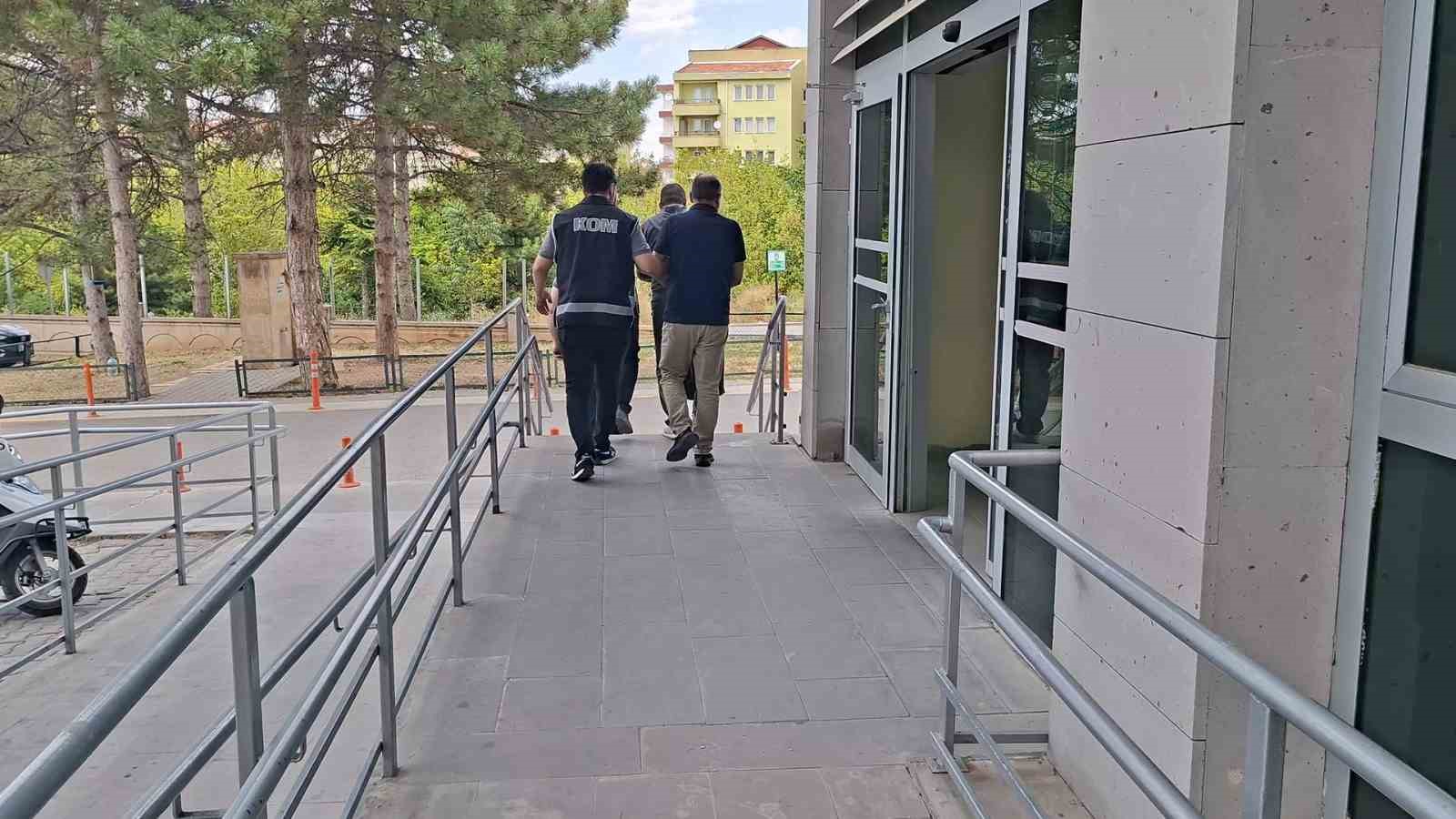 Kırşehir’de rüşvet operasyonu: 2 tutuklama 5 kirsehirde rusvet operasyonu 2 tutuklama 1 OBq4C3yV