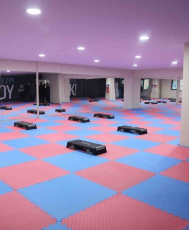 kis-donemi-yetiskin-yuzme-ve-fitness-kayitlari-basladi-8jO24PBs.jpg