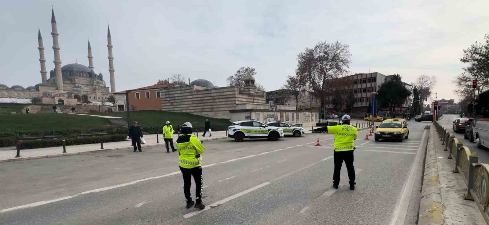 kis lastigi takmayan suruculere ceza 1 ng6EbUKw